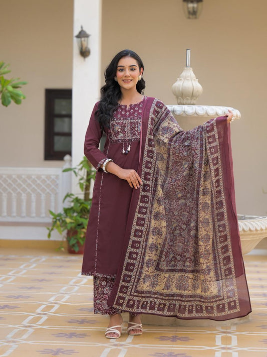 Women's Full fancy Traditional 3 Piece Set – Embroidered Kurta with Mirror Work & Dupatta