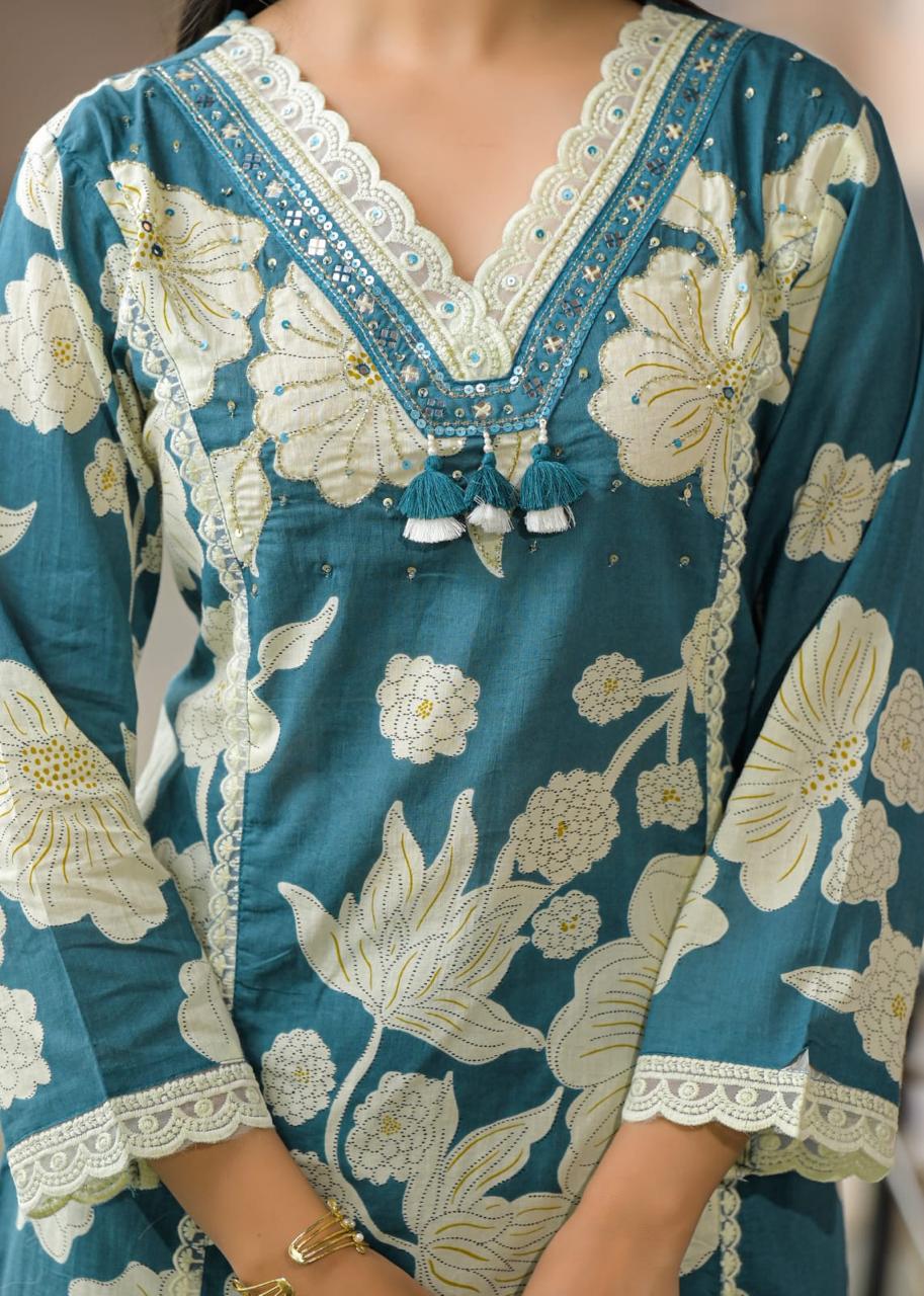 Woman Lace with beat work Printed Floral kurta Pant with Dupatta