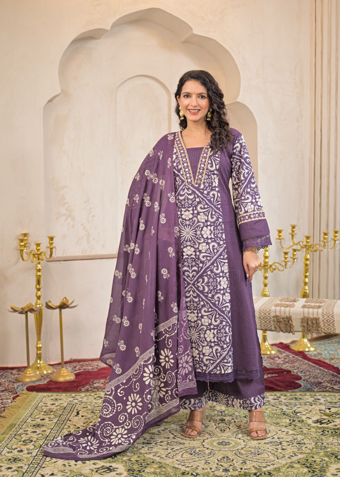 Woman Straight 3 Piece Set of Suit with Neck & Sleeve Embroidery