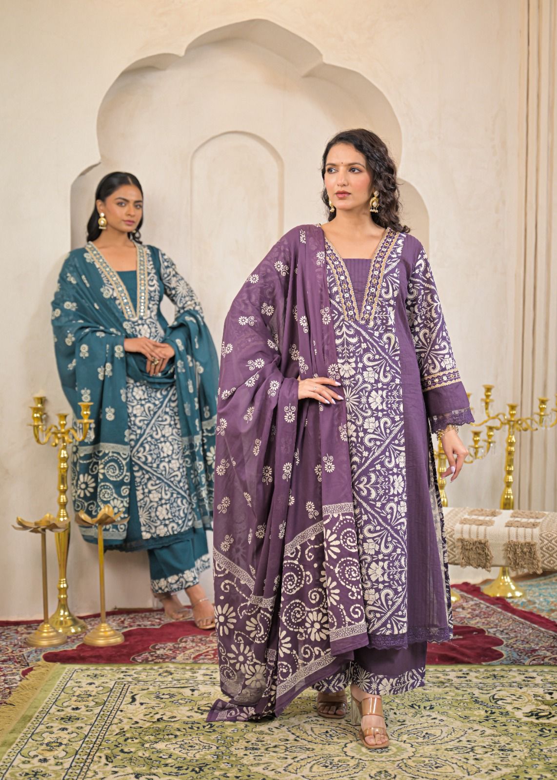 Woman Straight 3 Piece Set of Suit with Neck & Sleeve Embroidery