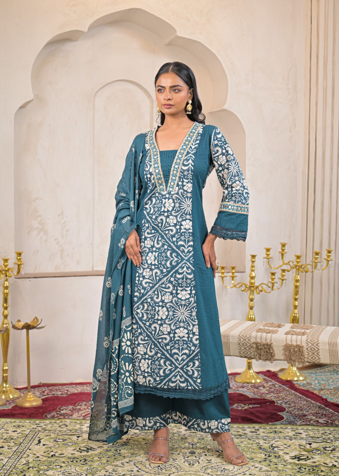 Woman Straight 3 Piece Set of Suit with Neck & Sleeve Embroidery