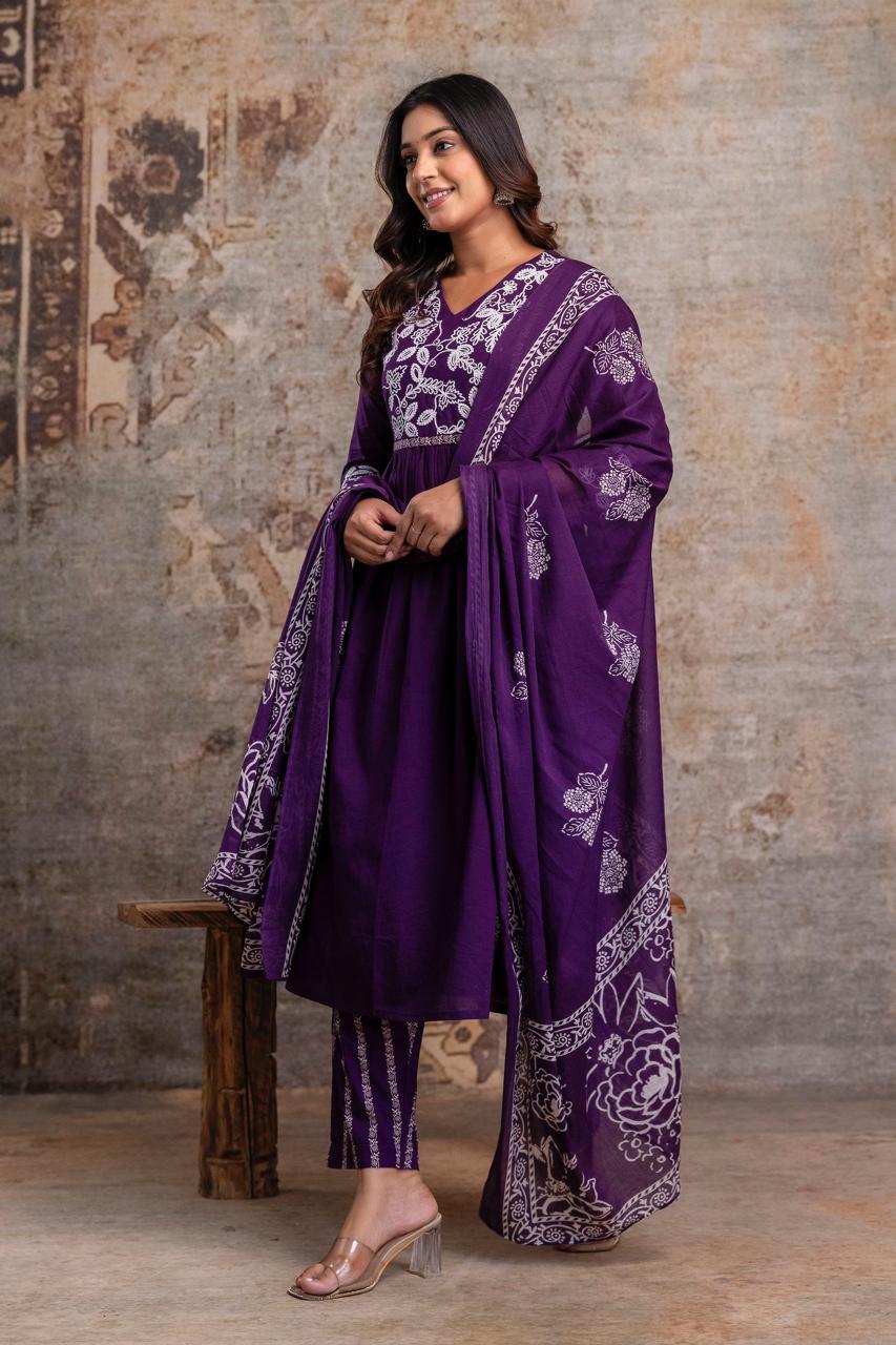 Premium Anarkali-inspired 3 pcs Cotton 60-60 Kurta, Pant & Dupatta Set with Intricate Neck Embroidery