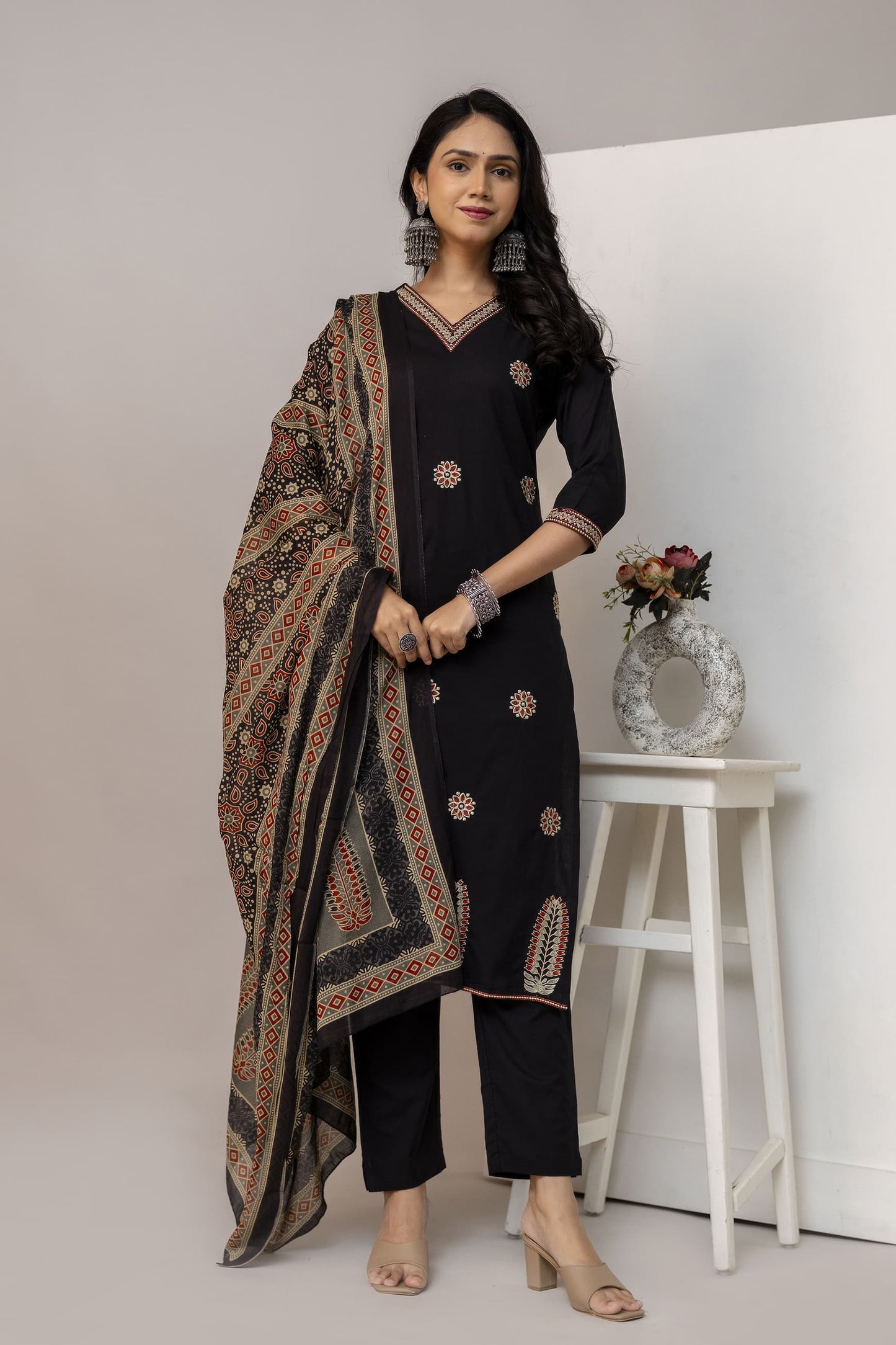Elegant Cotton Embroidered work 3-Piece Suit Set with Pocket (Size 38–46)
