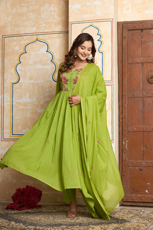 Breathable Mul Mul Cotton Suit Set – Green Embroidered Elegance