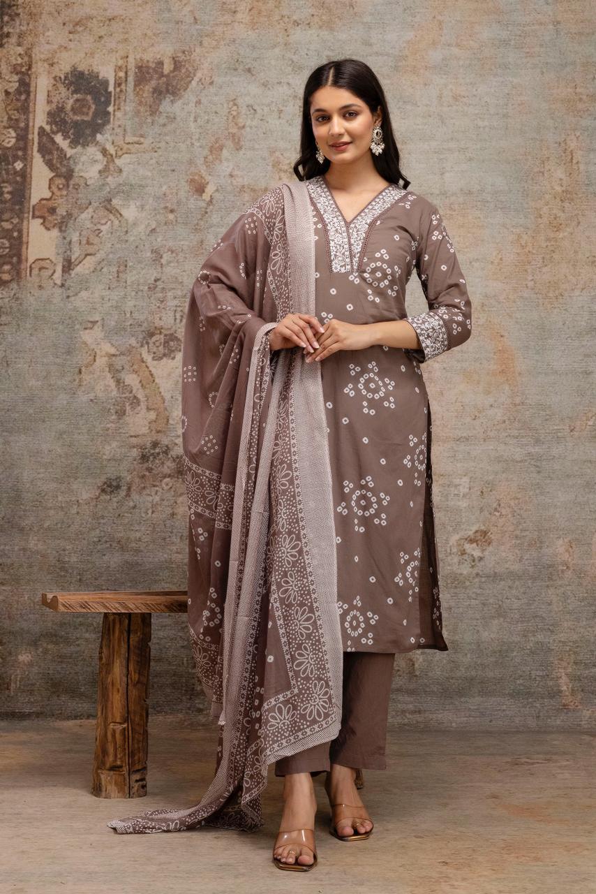 Elegant Neck embroidery with sleeves embroidery 3-Piece Suit Set with Dupatta & Bottom – Cotton Fabric