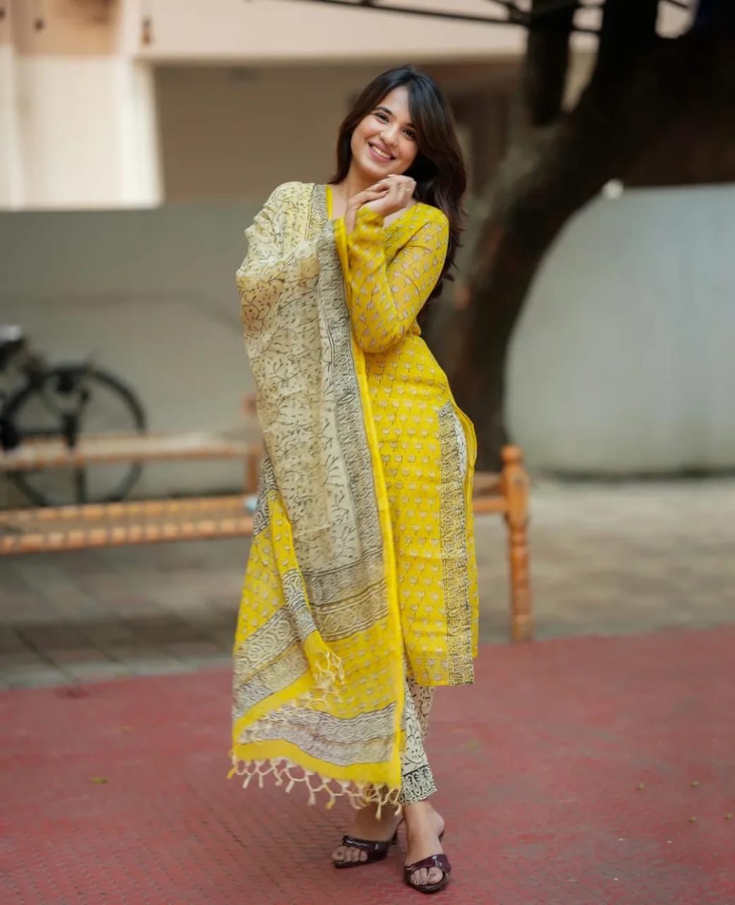 Premium Fine Kota Doria Kurti Pant Dupatta Suit Set