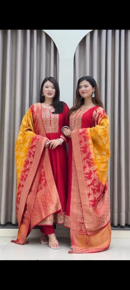 Jashan-E-Noor Premium Banana Silk Anarkali Kurti Pant Dupatta Set – Festive Special”