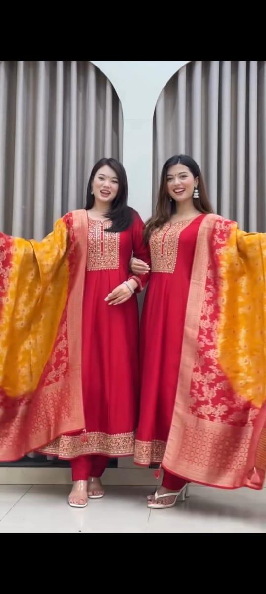 Jashan-E-Noor Premium Banana Silk Anarkali Kurti Pant Dupatta Set – Festive Special”