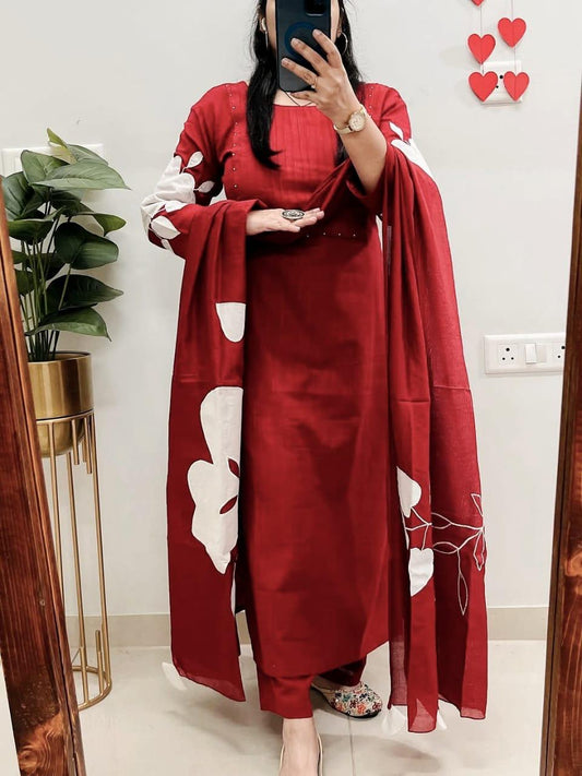 Pure Cotton 60-60 Discharge Print Kurti Pant Set with Mulmul Dupatta – Elegant Festive Collection”