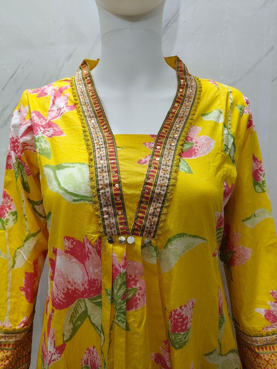 Premium Heavy Cotton Printed 3-Piece Set with Plazzo & Malmal Dupatta – Super Selling Collection