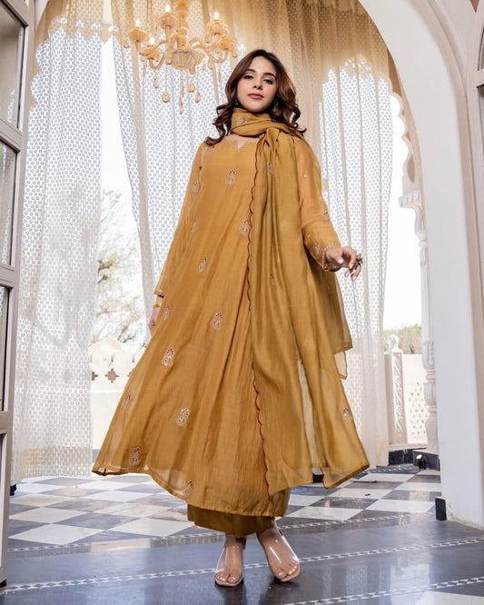 Exclusive Pankhudi Chinon Anarkali 3 pecs Suit with Premium Dupatta For Woman