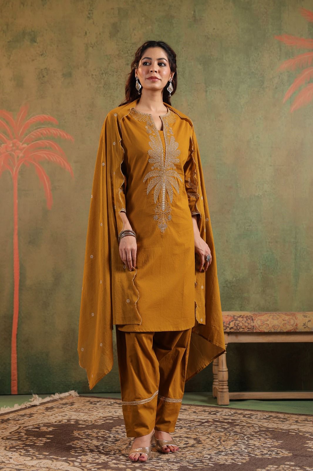 Women’s Ethnic Wear Farsi Salwar Set – Embroidered 3-Piece Collection