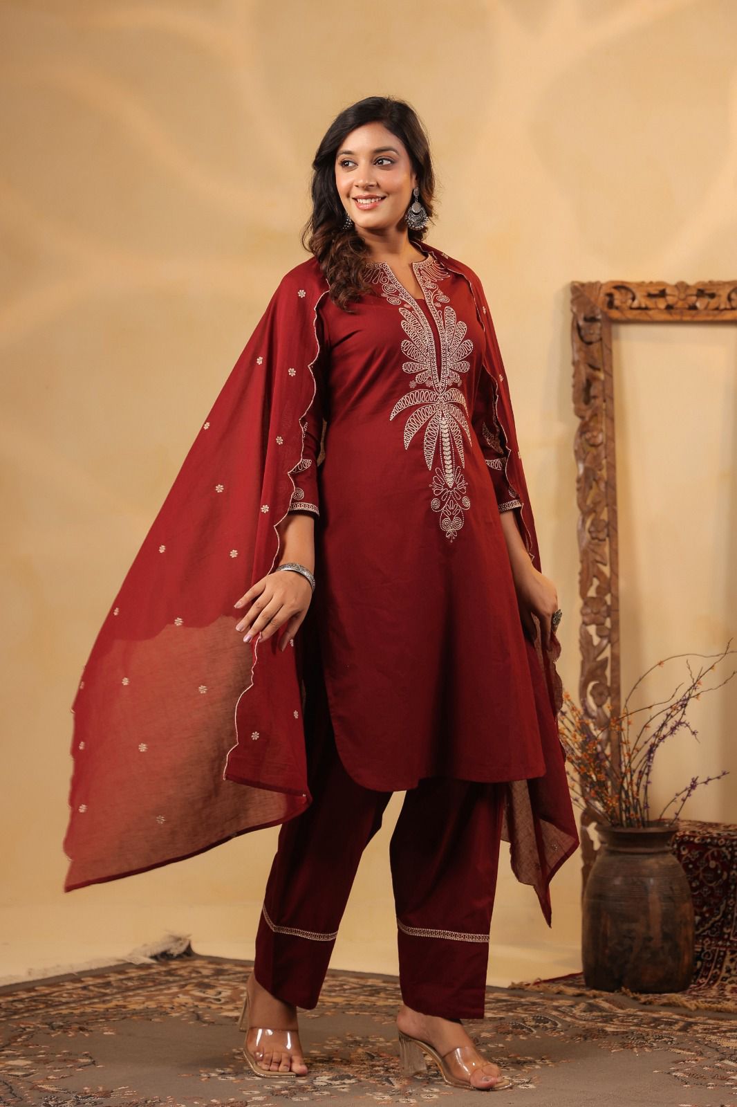 Women’s Ethnic Wear Farsi Salwar Set – Embroidered 3-Piece Collection