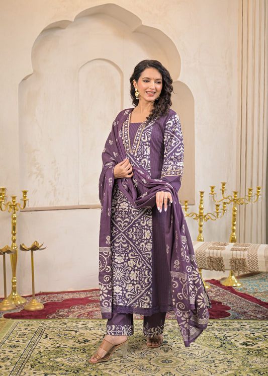 Woman Straight 3 Piece Set of Suit  with Neck & Sleeve Embroidery