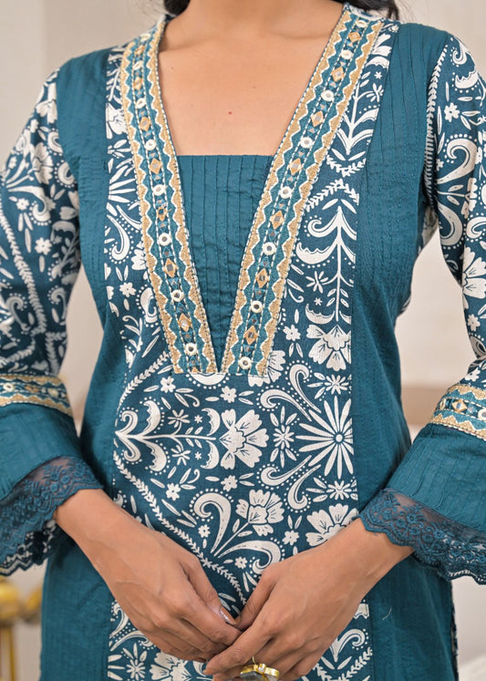 Woman Straight 3 Piece Set of Suit  with Neck & Sleeve Embroidery