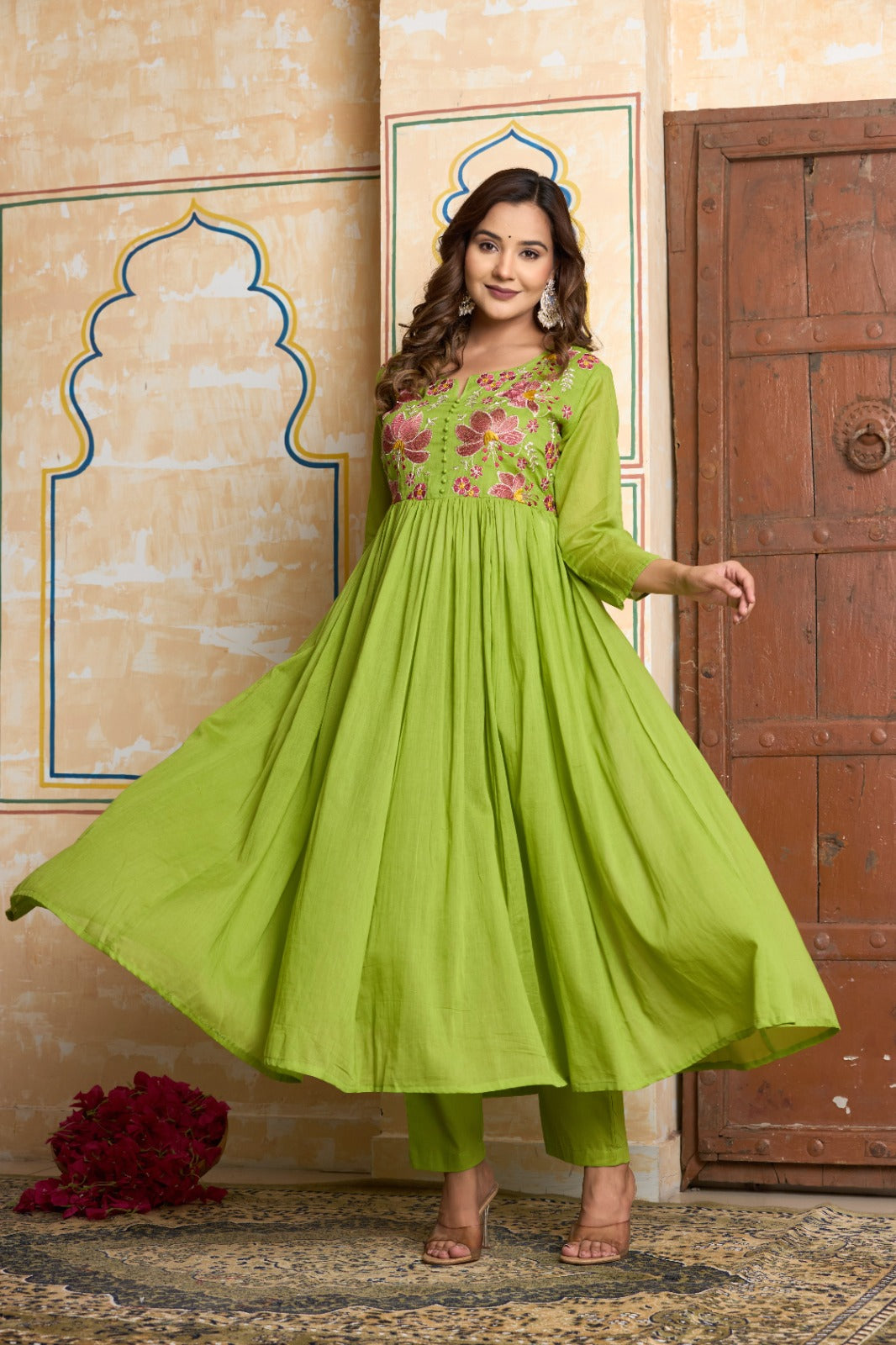 Breathable Mul Mul Cotton Suit Set – Green Embroidered Elegance